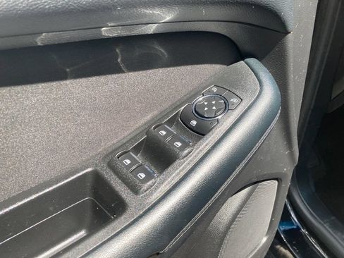 Used 2017 Ford Edge SE AWD/4WD image 14