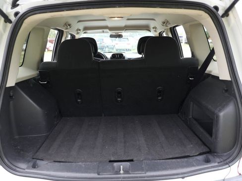 Used 2014 Jeep Patriot Sport FWD image 23