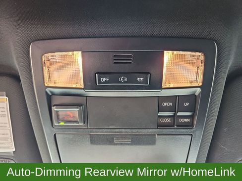 Used 2020 Toyota Tacoma TRD Sport w/ TRD Premium Sport Package AWD/4WD image 22