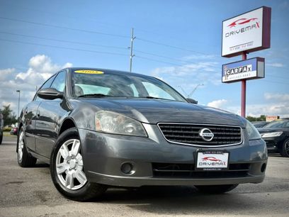 Used 2005 Nissan Altima 2.5 S w/ (S02) Side Airbags Pkg