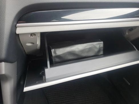 Used 2017 Subaru Forester 2.5i Limited AWD/4WD image 17