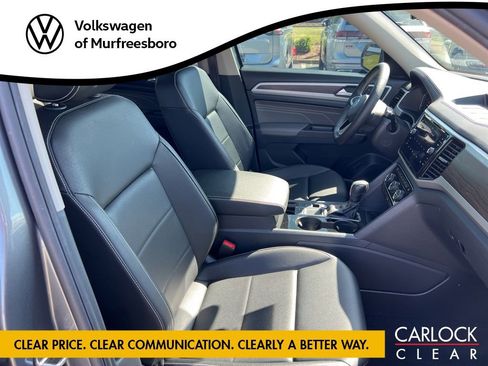 Certified 2023 Volkswagen Atlas SE w/ Black Wheel Package FWD image 24