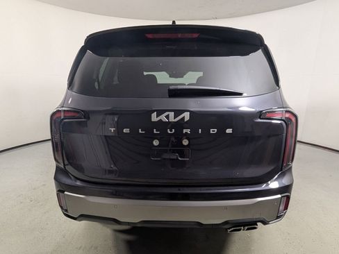 New 2025 Kia Telluride EX w/ EX Captain's Chair Package image 6