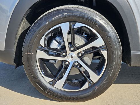 New 2026 Chevrolet Trax RS w/ Driver Confidence Package FWD image 13