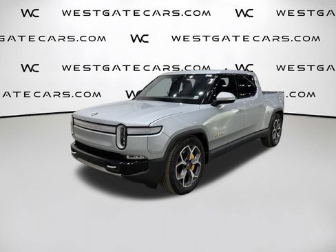 Used 2022 Rivian R1T Adventure image 1