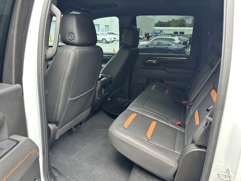 Used 2025 GMC Sierra 2500 AT4 AWD/4WD image 20