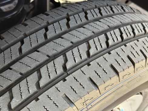 Used 2024 RAM 3500 Big Horn image 27