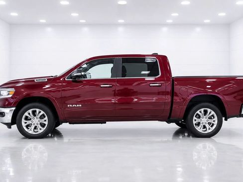 Used 2026 RAM 1500 Big Horn AWD/4WD image 2