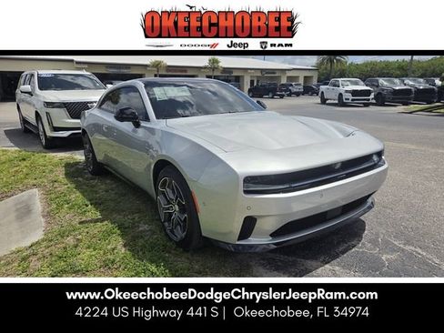 Used 2024 Dodge Charger R/T w/ Plus Group AWD/4WD image 1