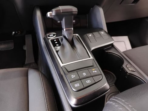 Used 2026 Kia Sportage LX w/ LX Convenience Package FWD image 31
