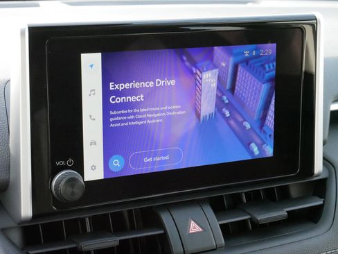 Certified 2025 Toyota RAV4 LE image 22