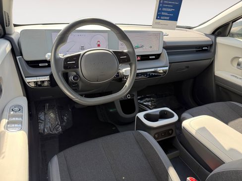 Certified 2024 Hyundai Ioniq 5 SEL image 15