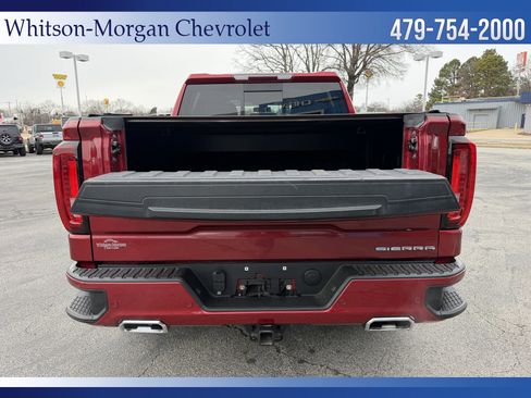 Used 2022 GMC Sierra 1500 Denali w/ Denali Premium Package AWD/4WD image 8