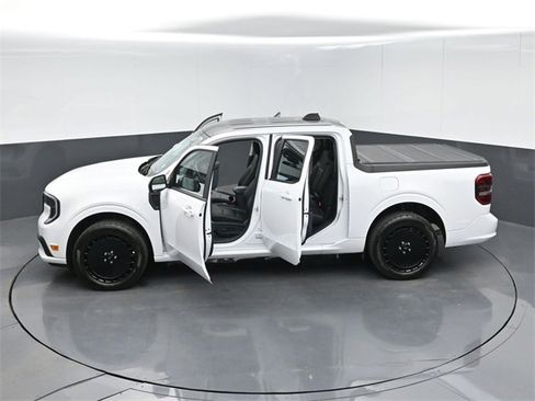 Used 2025 Ford Maverick Lobo image 59