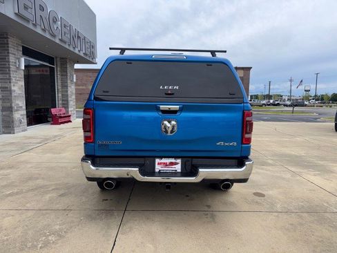 Used 2022 RAM 1500 Laramie AWD/4WD image 8