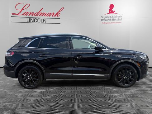 Certified 2023 Lincoln Nautilus Reserve w/ Monochromatic Package AWD/4WD image 6