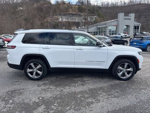 Used 2021 Jeep Grand Cherokee L Limited image 2