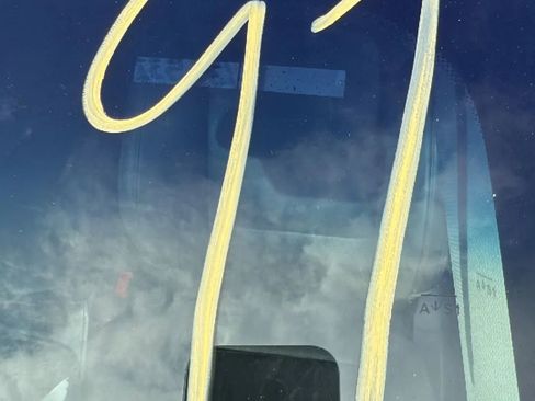 Used 2017 Hyundai Santa Fe Limited w/ Cargo Package image 34