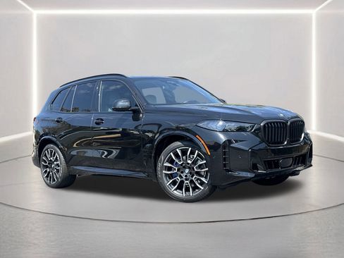 New 2026 BMW X5 xDrive40i w/ M Sport Package image 2