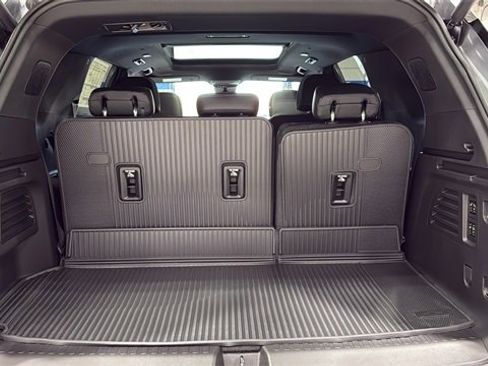 New 2026 Chevrolet Traverse RS w/ LPO, Floor Liner Package image 6