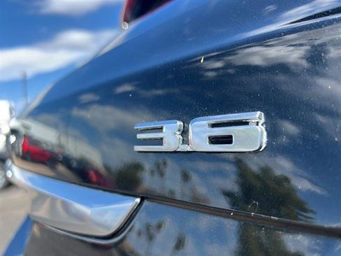 Used 2019 Cadillac XT5 Luxury image 11
