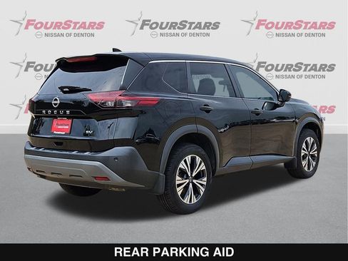 Used 2022 Nissan Rogue SV FWD image 4