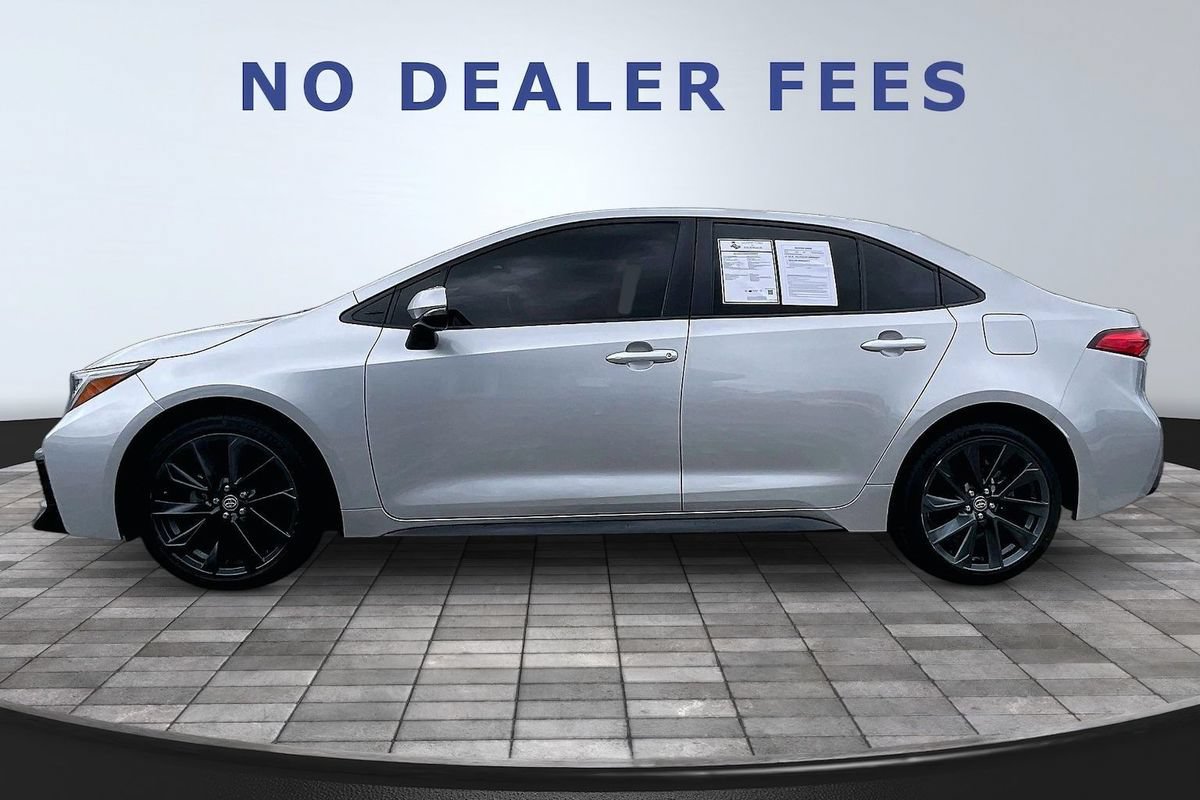 Used 2024 Toyota Corolla SE FWD image 30