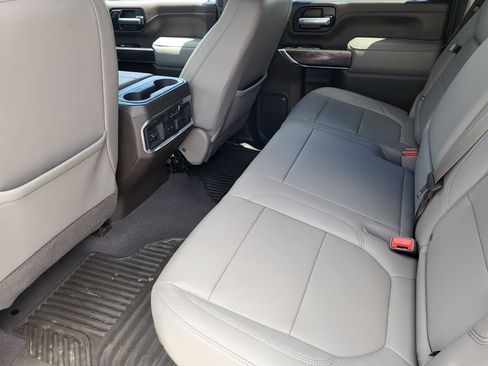 Used 2021 Chevrolet Silverado 2500 LTZ w/ LTZ Convenience Package AWD/4WD image 21