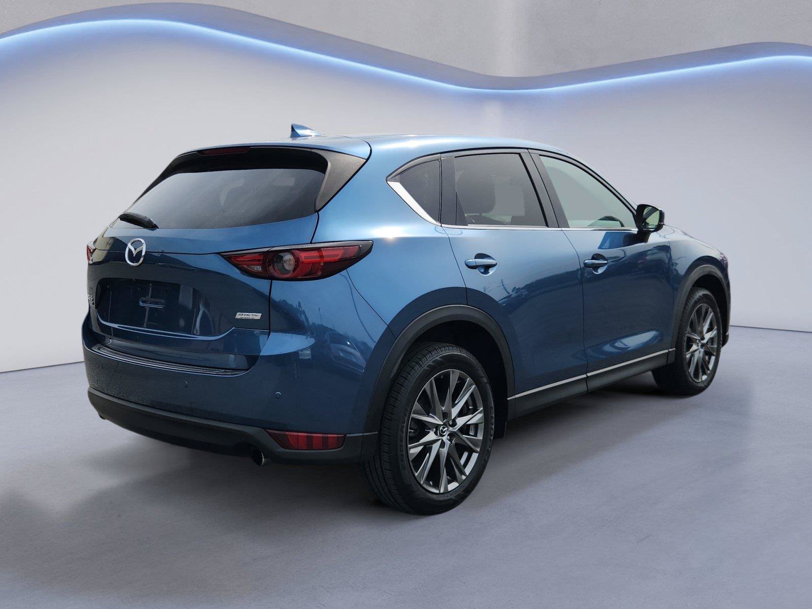 Used 2019 MAZDA CX-5 Signature AWD/4WD image 3