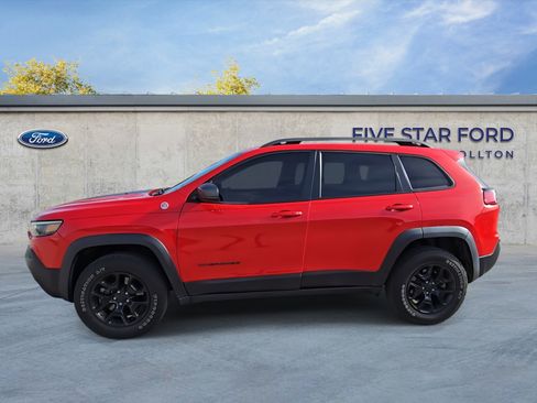 Used 2019 Jeep Cherokee Trailhawk w/ Trailer Tow Group image 6