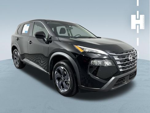 Used 2026 Nissan Rogue SV FWD image 1