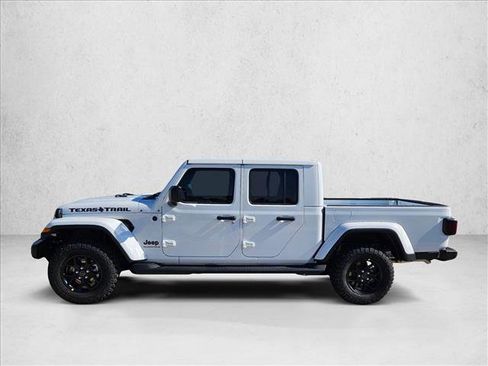 New 2026 Jeep Gladiator Sport image 8