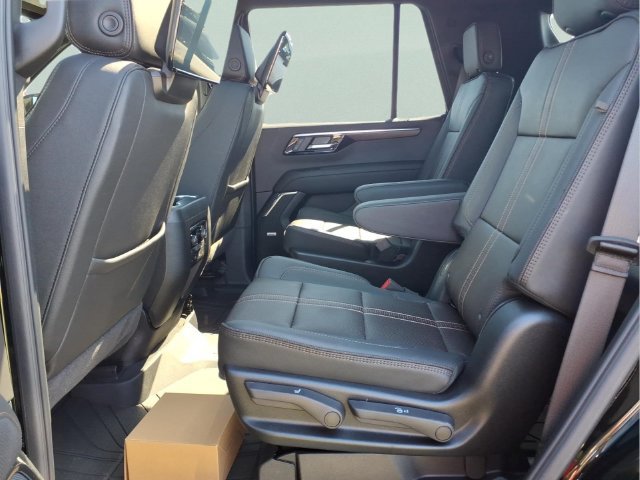 New 2026 Chevrolet Tahoe High Country AWD/4WD image 19