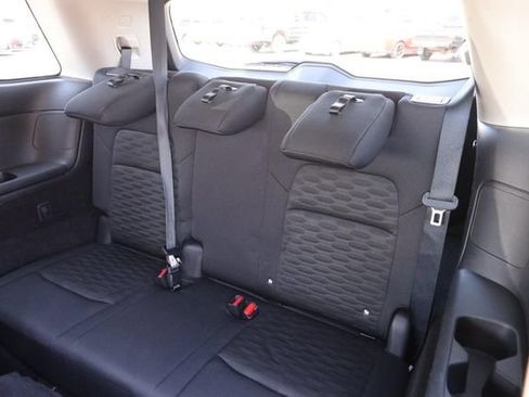 Certified 2025 Nissan Pathfinder SV AWD/4WD image 11