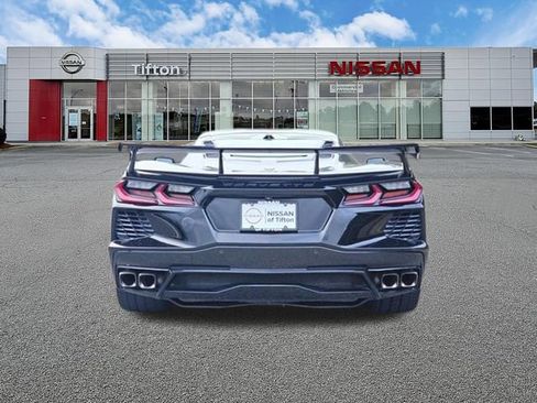 Used 2022 Chevrolet Corvette Stingray Preferred Cpe w/ Z51 Performance Package RWD image 5