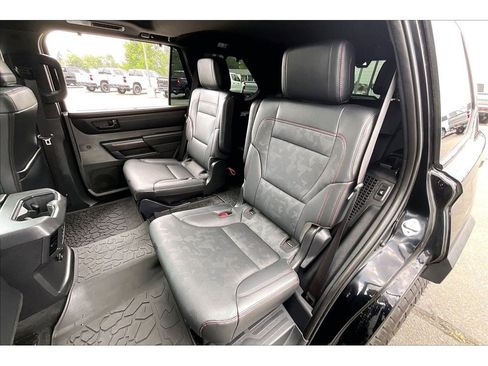 Used 2025 Toyota Sequoia TRD Pro AWD/4WD image 28