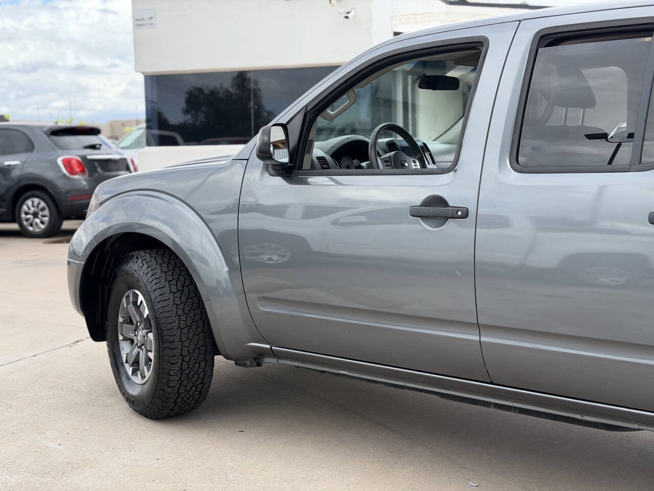 Used 2016 Nissan Frontier Desert Runner RWD image 10