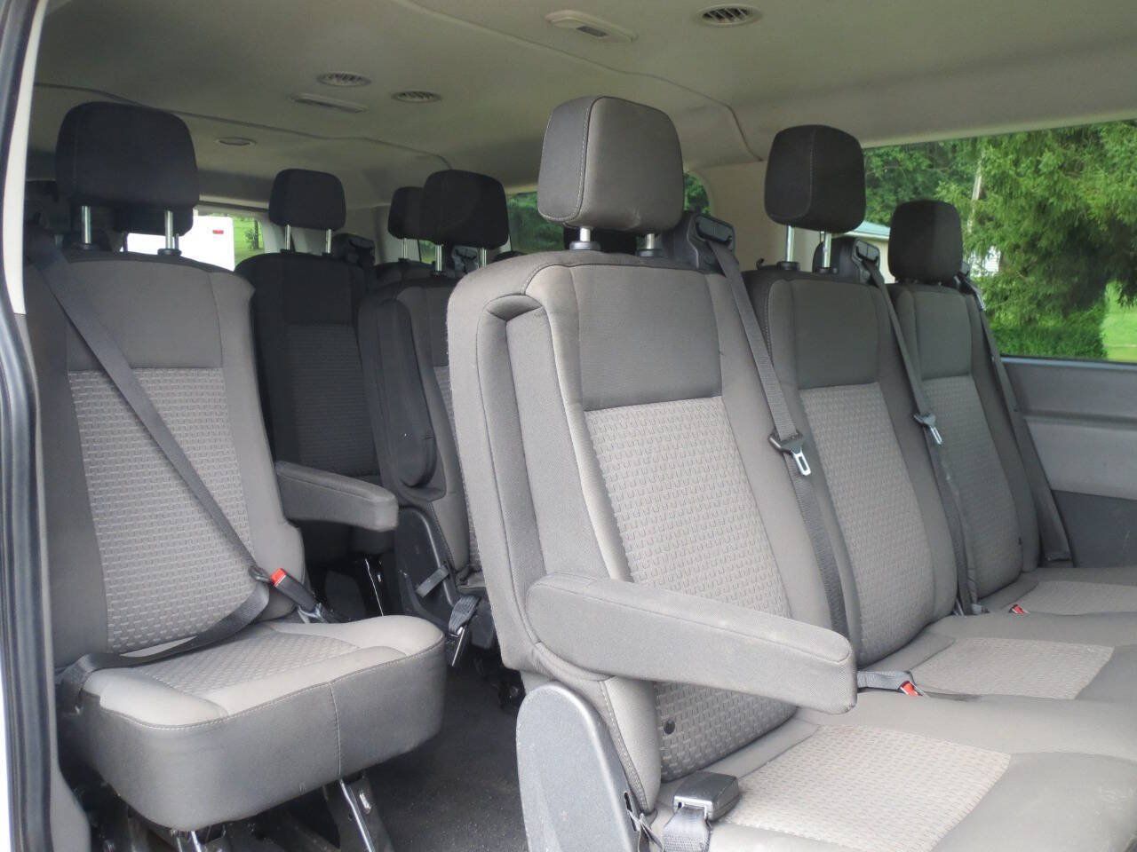 Used 2024 Ford Transit 350 XLT RWD image 18