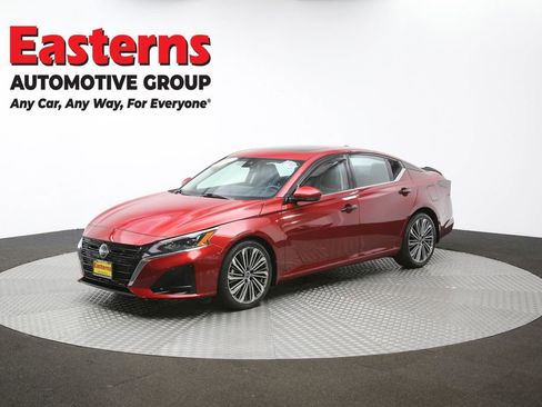 Used 2023 Nissan Altima 2.5 SL FWD image 56