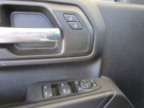 Used 2024 Chevrolet Silverado 2500 Custom w/ Custom Value Package AWD/4WD image 32