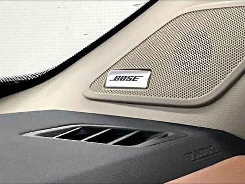 New 2025 Nissan Pathfinder Platinum w/ Lighting Package (N93) image 27