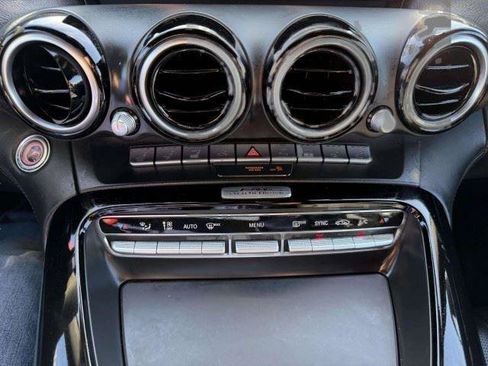 Used 2021 Mercedes-Benz AMG GT Roadster image 33