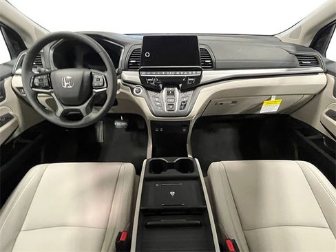 New 2026 Honda Odyssey EX-L image 16