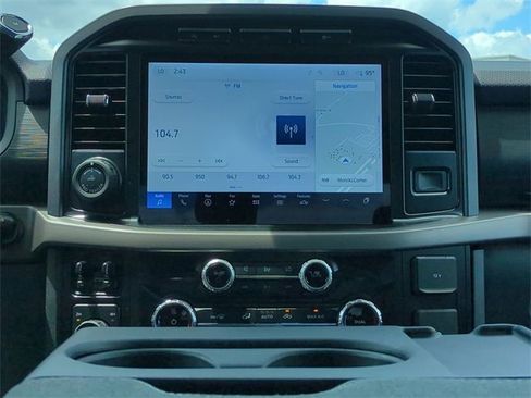 Used 2024 Ford F150 XLT image 18