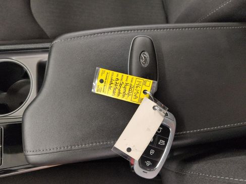 Used 2022 Hyundai Sonata SEL w/ Cargo Package FWD image 25