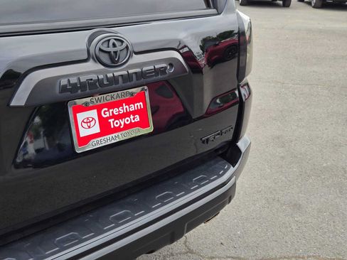 Used 2018 Toyota 4Runner TRD Pro AWD/4WD image 16
