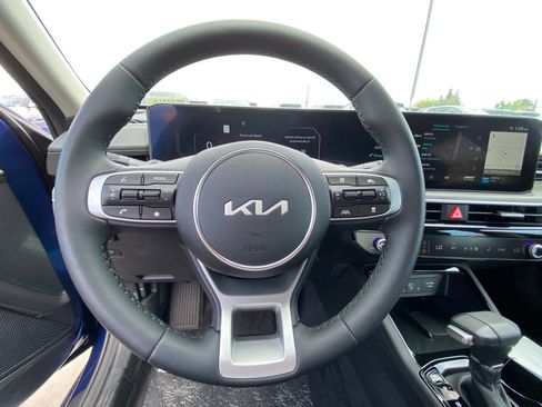 New 2026 Kia K5 EX image 16