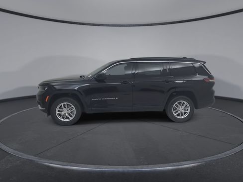 New 2026 Jeep Grand Cherokee L Laredo AWD/4WD image 9
