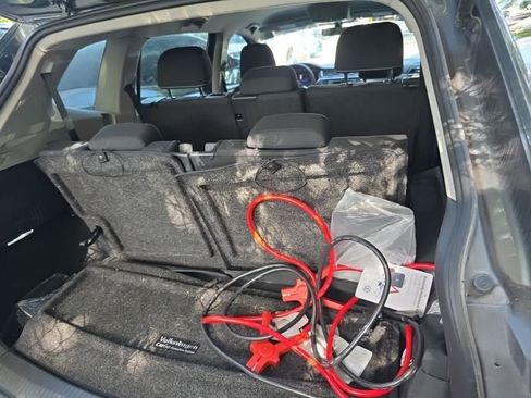 Used 2023 Volkswagen Tiguan S image 14