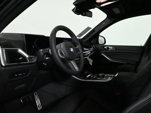 Used 2026 BMW X5 xDrive40i w/ M Sport Package image 15